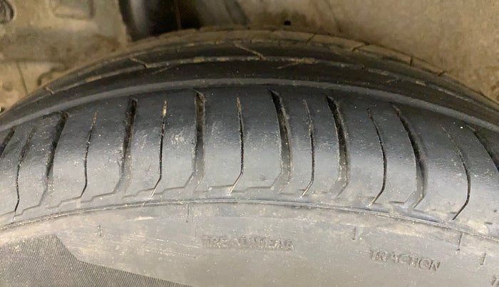 2020 Hyundai VENUE SX 1.0 TURBO IMT, Petrol, Manual, 71,988 km, Right Rear Tyre Tread