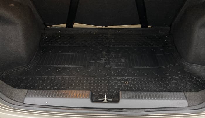 2022 Maruti Dzire ZXI Plus AMT, Petrol, Automatic, 31,351 km, Boot Inside