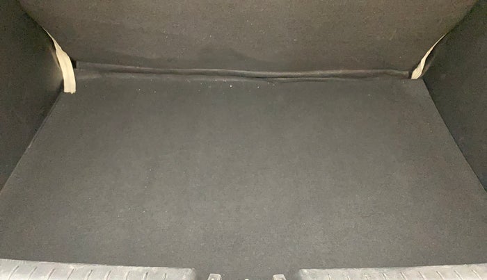 2021 Hyundai VENUE S+ 1.2, Petrol, Manual, 52,992 km, Boot Inside