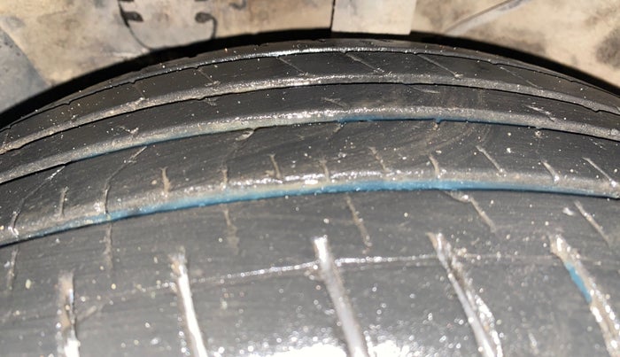 2018 Hyundai Creta S 1.4 DIESEL, Diesel, Manual, 1,00,875 km, Left Front Tyre Tread