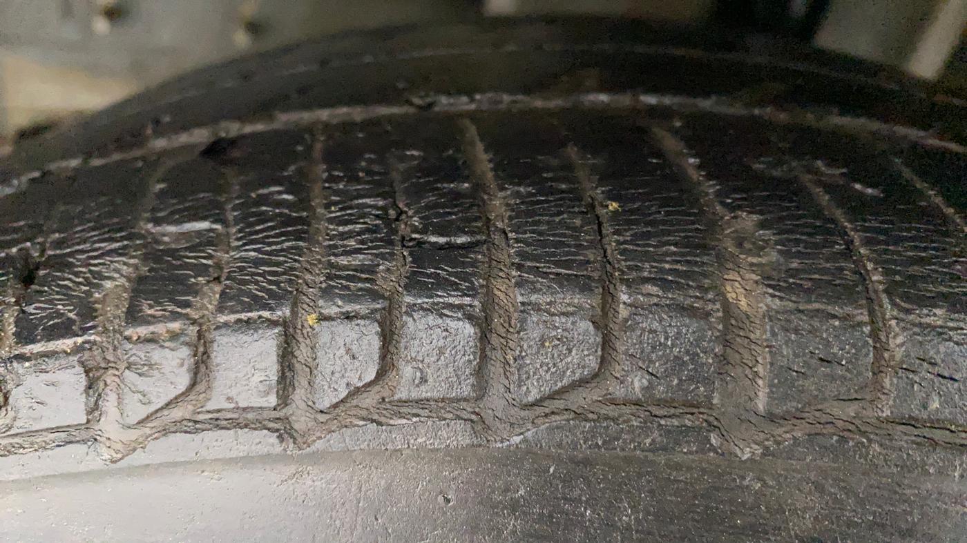 2019 Tata Tiago XZ PLUS PETROL, Petrol, Manual, 30,910 km, Left Rear Tyre Tread