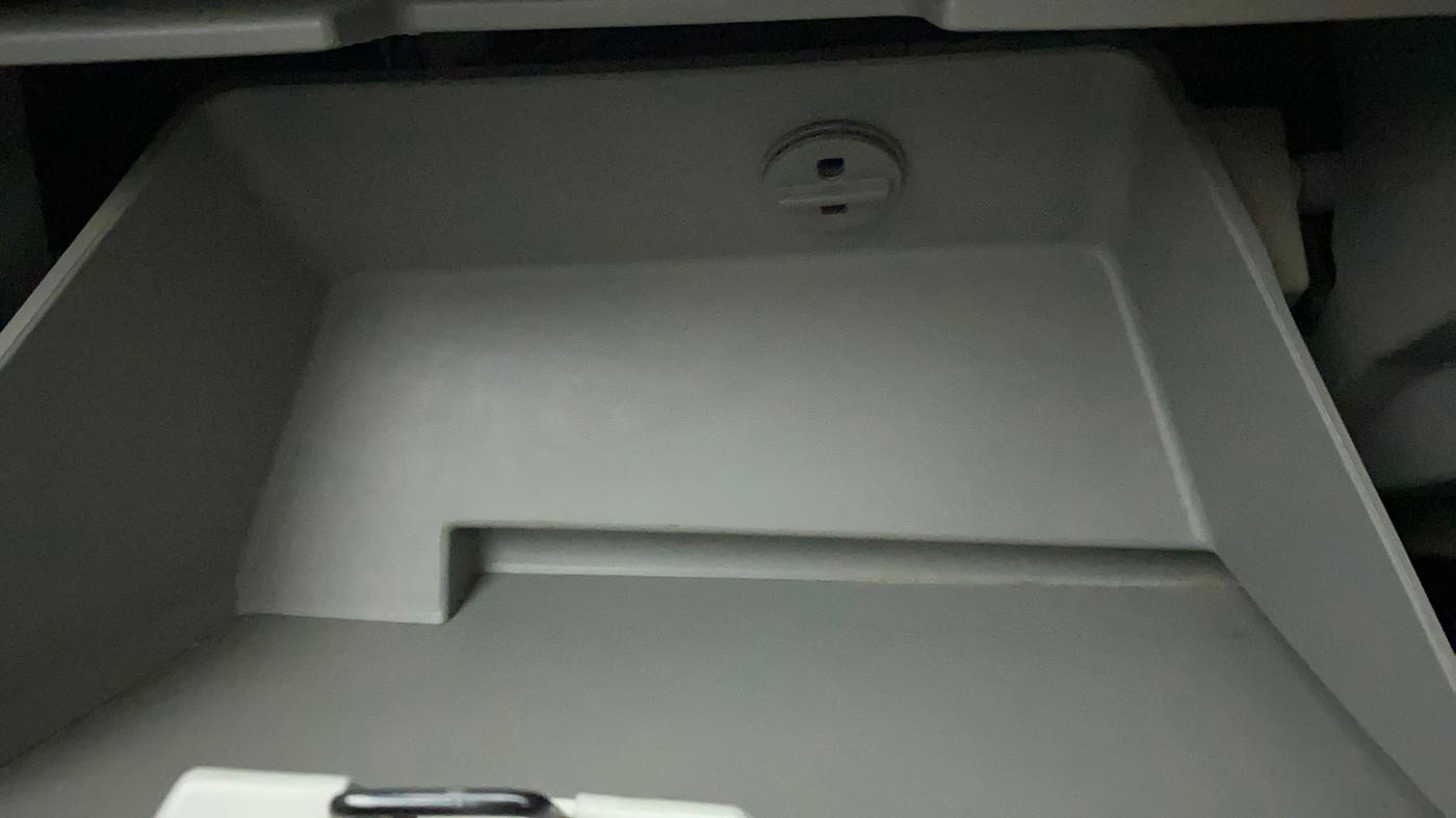 2019 Tata Tiago XZ PLUS PETROL, Petrol, Manual, 30,910 km, Cooled Glove Box