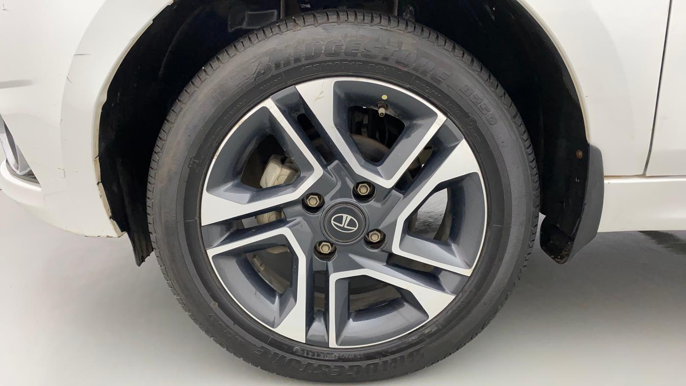 2019 Tata Tiago XZ PLUS PETROL, Petrol, Manual, 30,910 km, Left Front Wheel