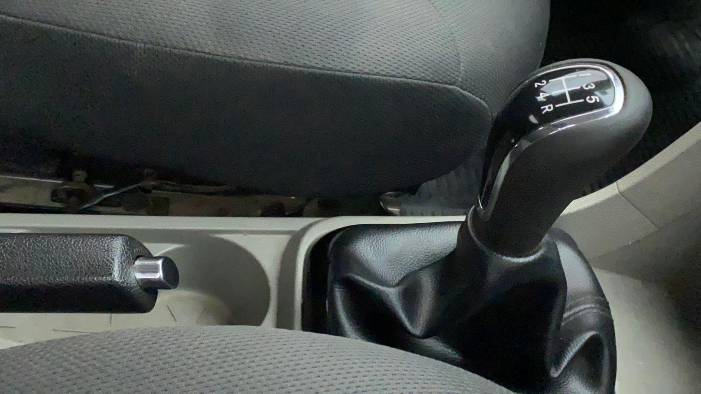 2019 Tata Tiago XZ PLUS PETROL, Petrol, Manual, 30,910 km, Gear Lever