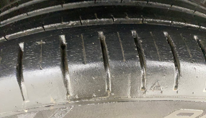 2022 Maruti Baleno ALPHA PETROL 1.2, Petrol, Manual, 57,042 km, Right Rear Tyre Tread