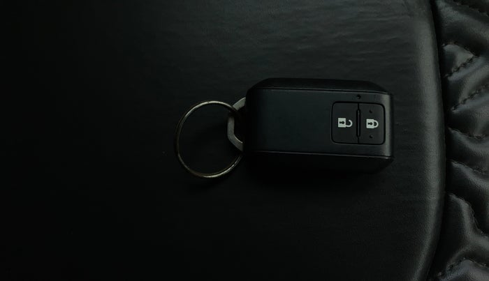 2022 Maruti Baleno ALPHA PETROL 1.2, Petrol, Manual, 57,042 km, Key Close Up