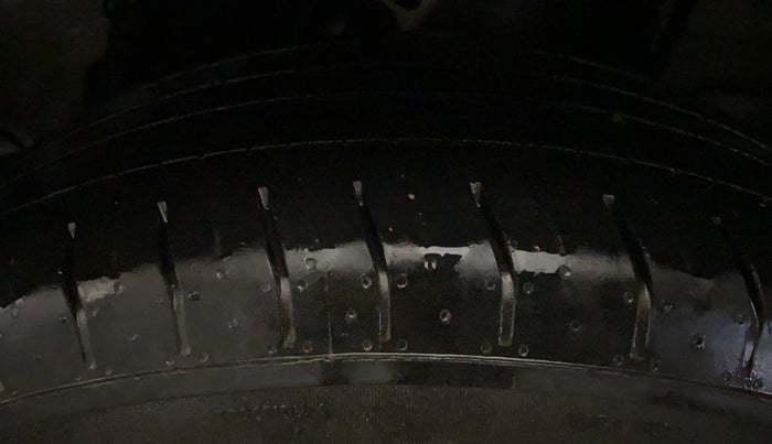 2021 Hyundai VENUE S 1.2, Petrol, Manual, 90,532 km, Left Rear Tyre Tread