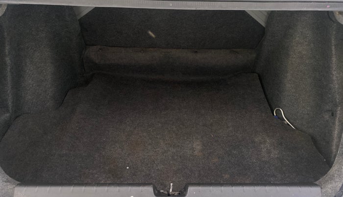 2016 Honda City 1.5L I-VTEC SV CVT, Petrol, Automatic, 76,999 km, Boot Inside