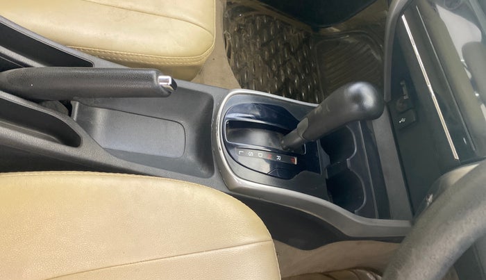 2016 Honda City 1.5L I-VTEC SV CVT, Petrol, Automatic, 76,999 km, Gear Lever