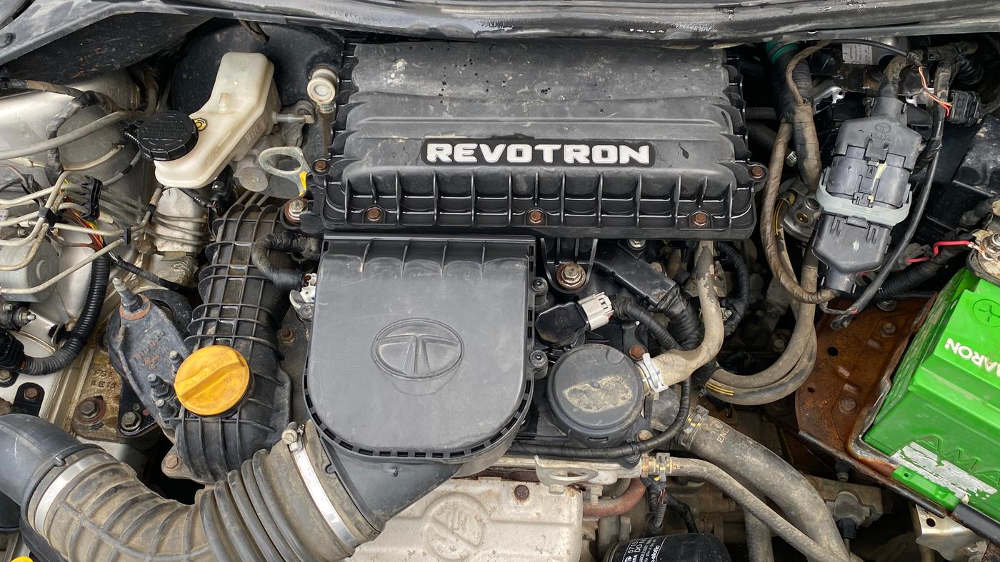 2018 Tata Tiago XZ PETROL, CNG, Manual, 84,858 km, Engine View