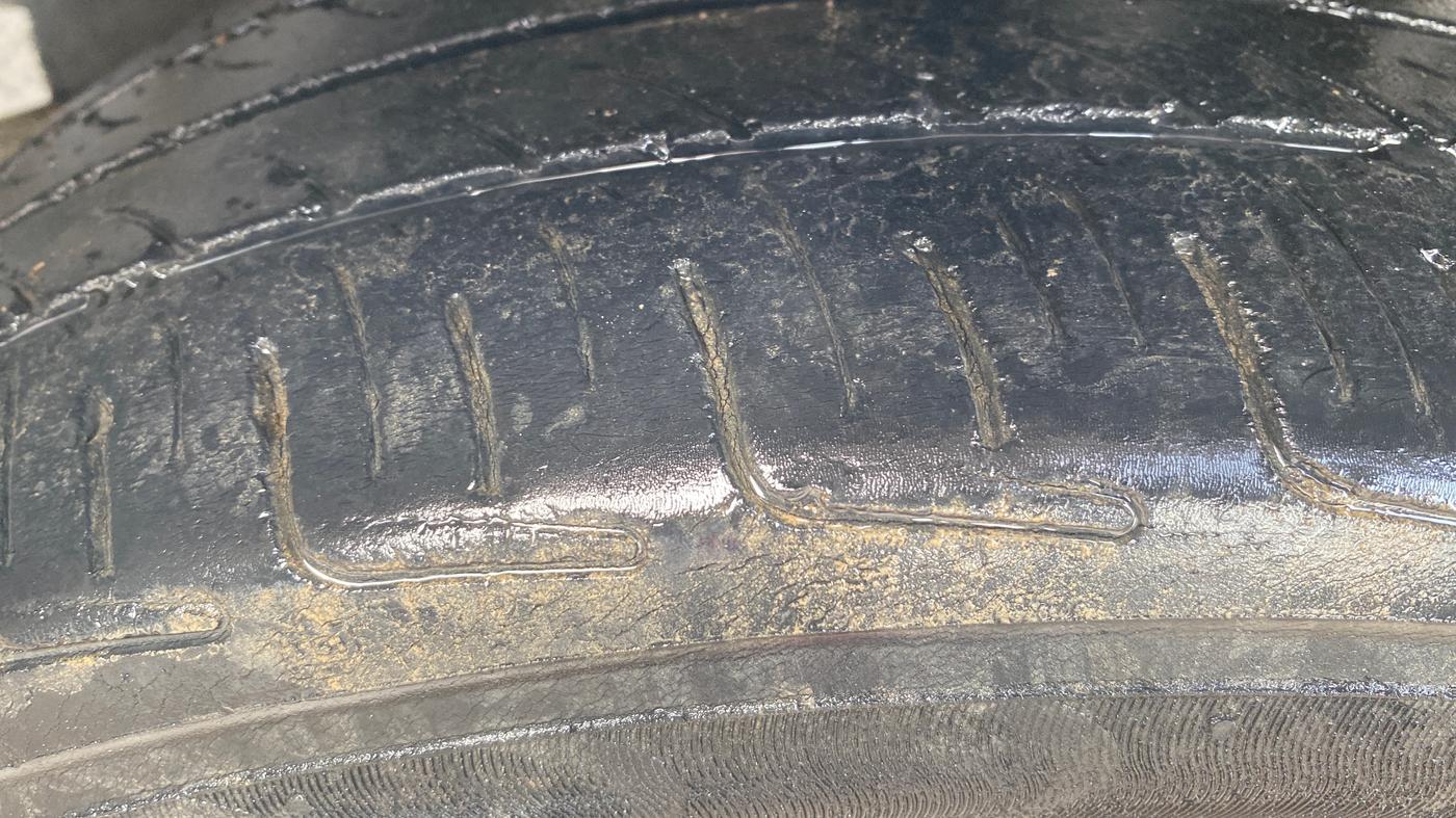 2018 Tata Tiago XZ PETROL, CNG, Manual, 84,858 km, Left Rear Tyre Tread