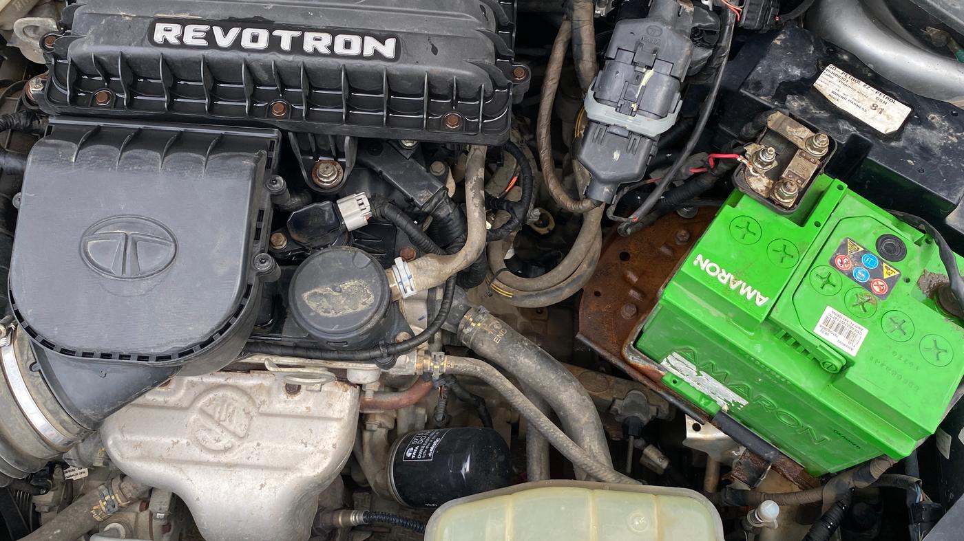 2018 Tata Tiago XZ PETROL, CNG, Manual, 84,858 km, Engine View - Left