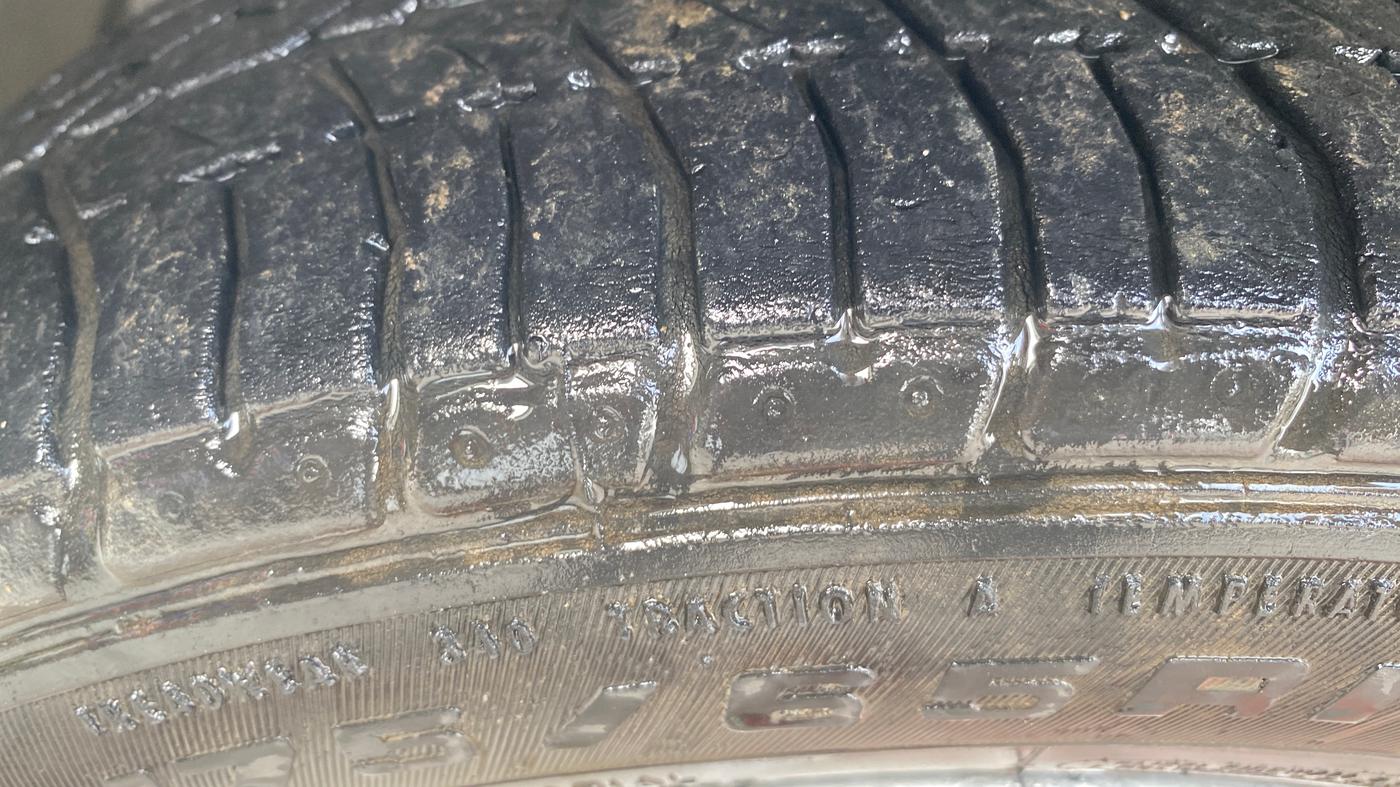 2018 Tata Tiago XZ PETROL, CNG, Manual, 84,858 km, Left Front Tyre Tread