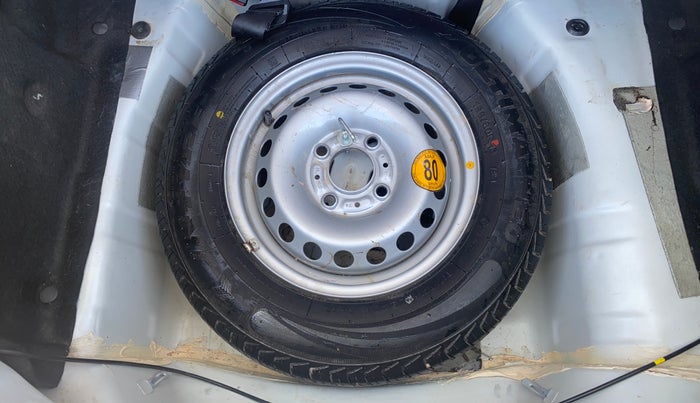 2022 Tata Tiago XT (O) PETROL, Petrol, Manual, 30,136 km, Spare Tyre