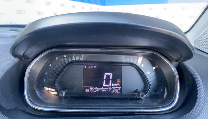 2022 Tata Tiago XT (O) PETROL, Petrol, Manual, 30,136 km, Odometer Image