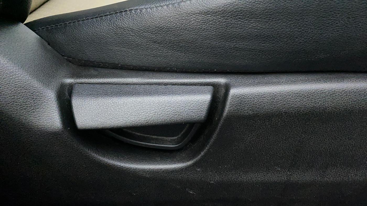 2021 Hyundai NEW SANTRO SPORTZ 1.1, Petrol, Manual, 28,813 km, Driver Side Adjustment Panel