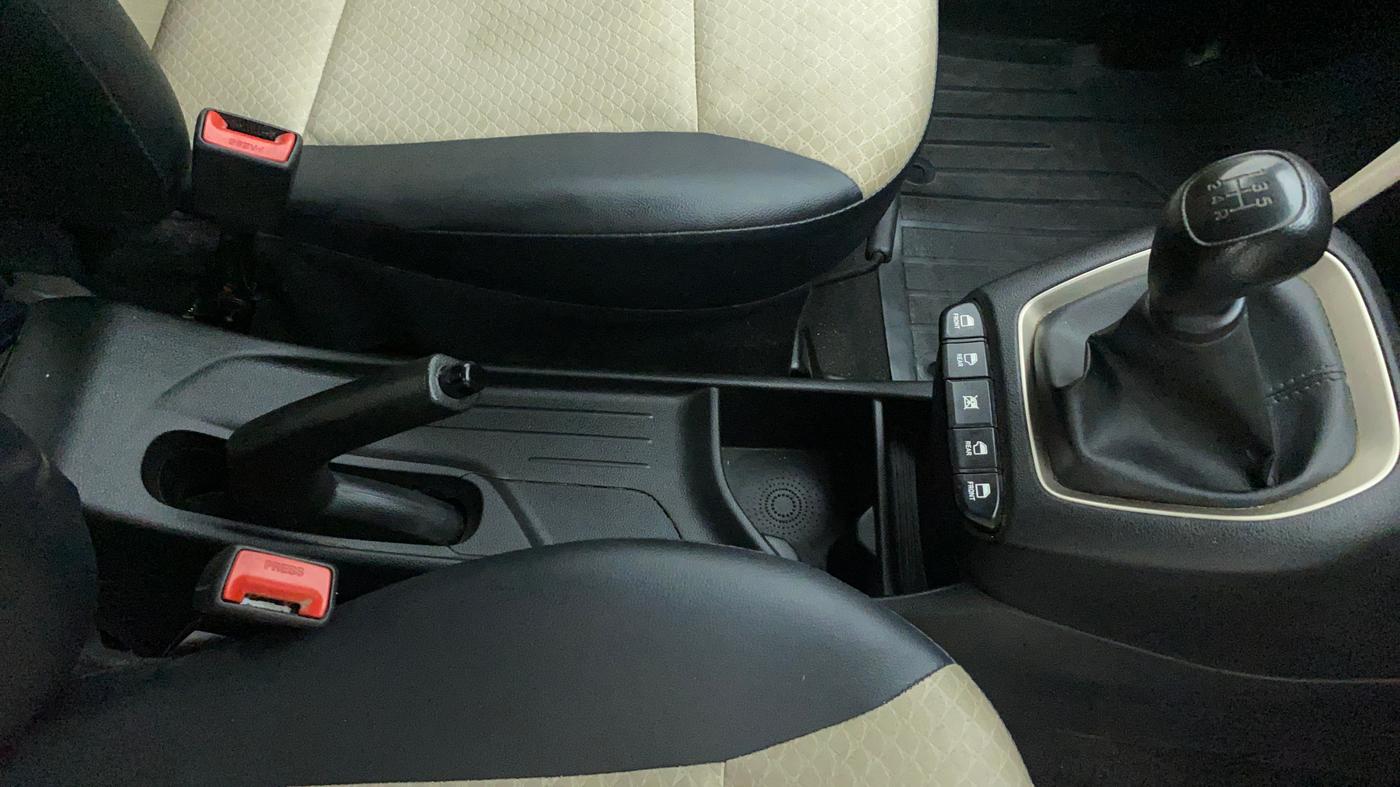 2021 Hyundai NEW SANTRO SPORTZ 1.1, Petrol, Manual, 28,813 km, Gear Lever