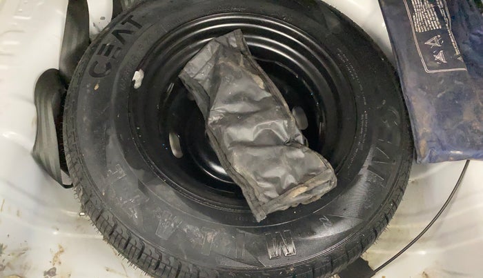 2016 Renault Kwid RXL, Petrol, Manual, 47,457 km, Spare Tyre