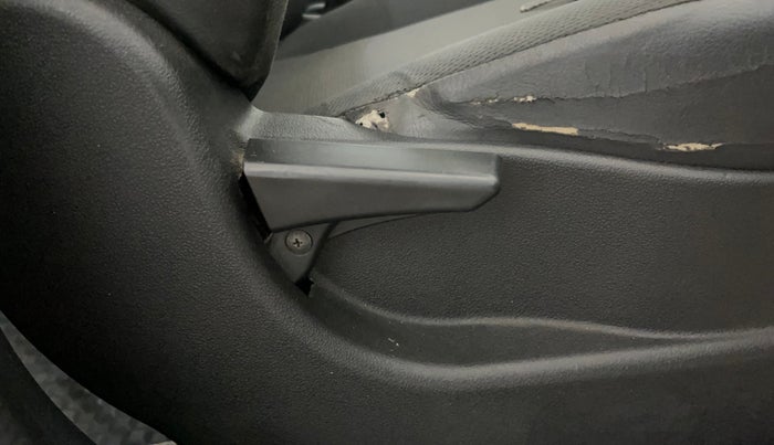 2018 Tata Tiago XM PETROL, Petrol, Manual, 47,257 km, Driver Side Adjustment Panel