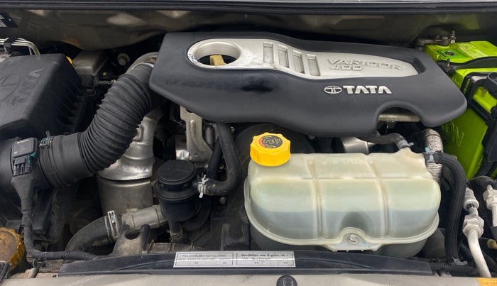 2017 Tata Hexa XTA 4X2 7 STR, Diesel, Automatic, 83,914 km, Engine View