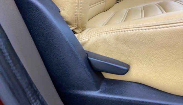 2019 Renault Duster 85 PS RXZ DIESEL, Diesel, Manual, 94,501 km, Driver Side Adjustment Panel