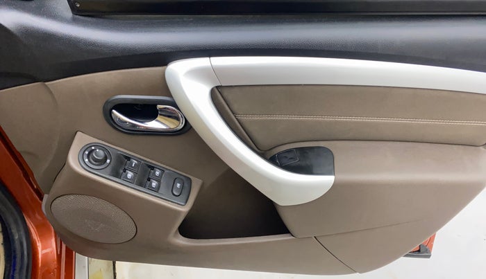 2019 Renault Duster 85 PS RXZ DIESEL, Diesel, Manual, 94,501 km, Driver Side Door Panels Control