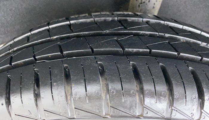 2021 Datsun Redi Go T (O), Petrol, Manual, 3,258 km, Left Rear Tyre Tread