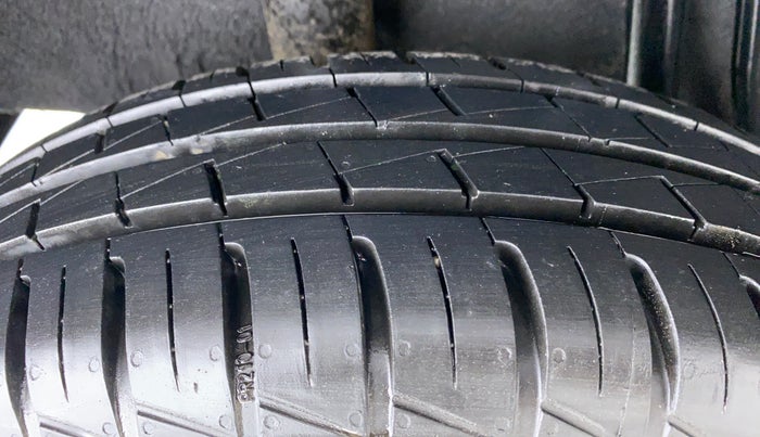 2021 Datsun Redi Go T (O), Petrol, Manual, 3,258 km, Right Rear Tyre Tread