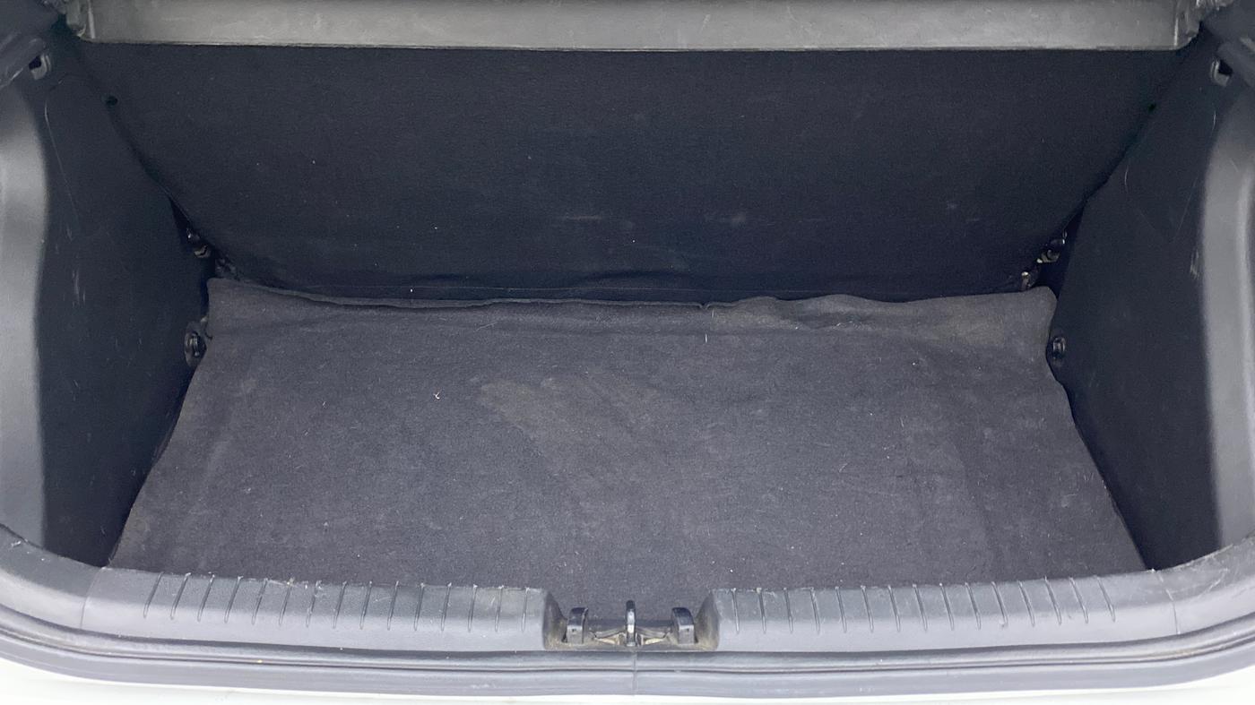2019 Hyundai Elite i20 SPORTZ PLUS 1.2, Petrol, Manual, 67,449 km, Boot Inside