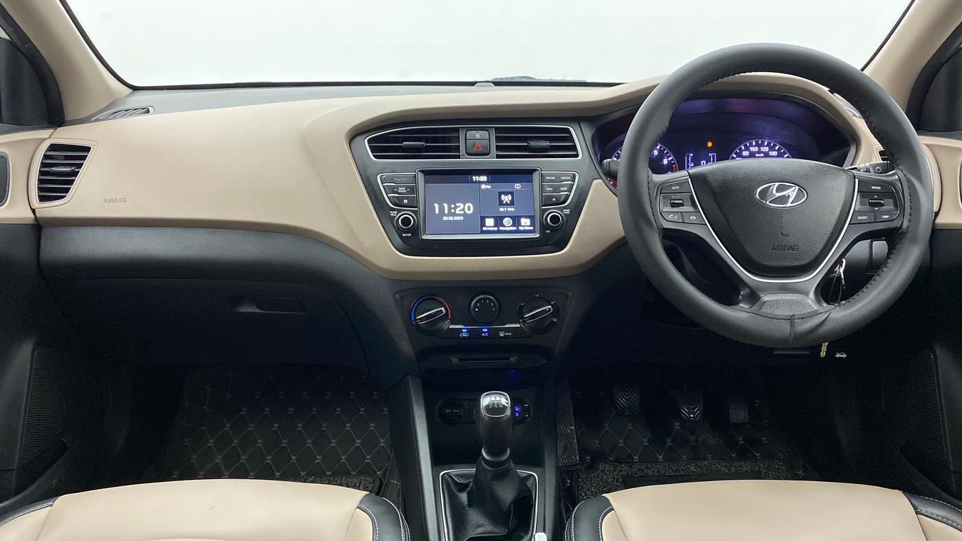 2019 Hyundai Elite i20 SPORTZ PLUS 1.2, Petrol, Manual, 67,449 km, Dashboard
