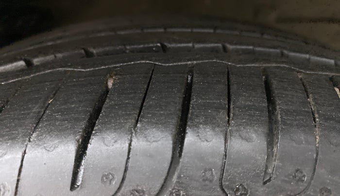 2014 Hyundai Sonata 2.4 GDI AT, Petrol, Automatic, 48,994 km, Left Front Tyre Tread