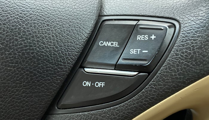 2014 Hyundai Sonata 2.4 GDI AT, Petrol, Automatic, 48,994 km, Adaptive Cruise Control