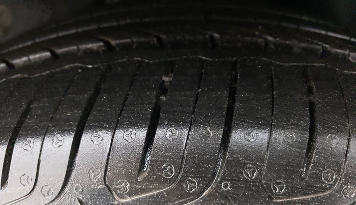 2014 Hyundai Sonata 2.4 GDI AT, Petrol, Automatic, 48,994 km, Left Rear Tyre Tread