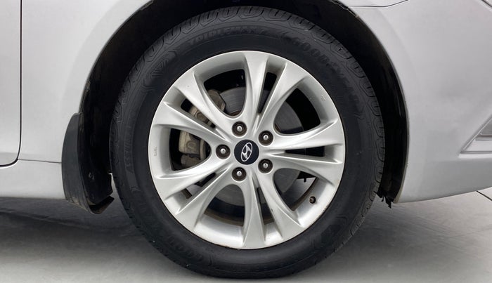 2014 Hyundai Sonata 2.4 GDI AT, Petrol, Automatic, 48,994 km, Right Front Wheel