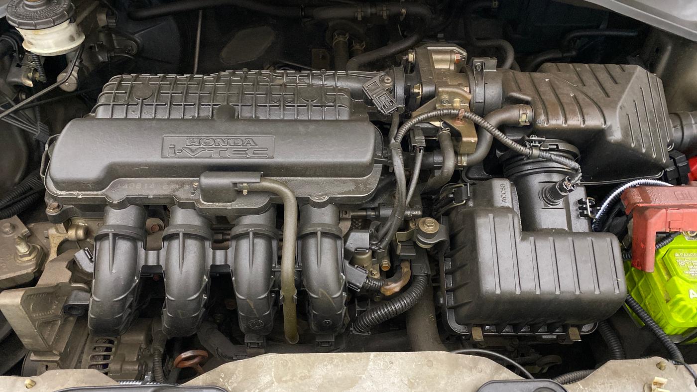 2014 Honda Brio VX AT, Petrol, Automatic, 40,517 km, Engine View