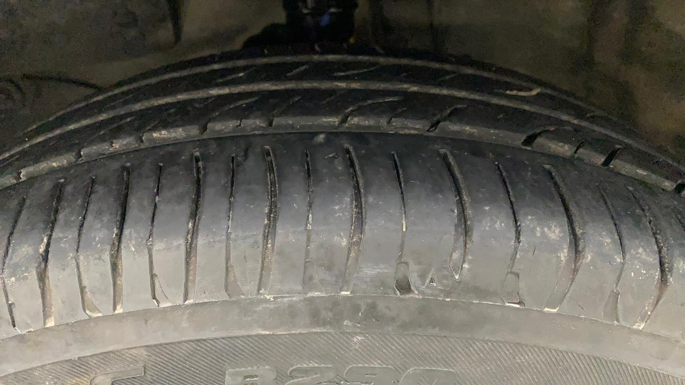 2013 Honda City 1.5L I-VTEC S MT, CNG, Manual, 71,088 km, Left Front Tyre Tread