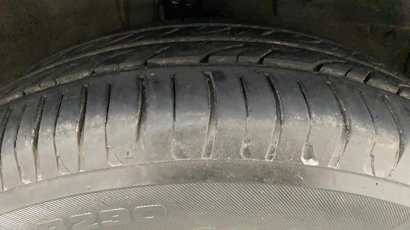 2013 Honda City 1.5L I-VTEC S MT, CNG, Manual, 71,088 km, Right Front Tyre Tread
