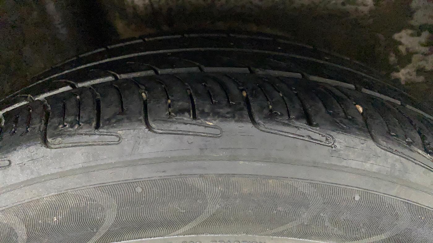 2013 Honda City 1.5L I-VTEC S MT, CNG, Manual, 71,088 km, Right Rear Tyre Tread