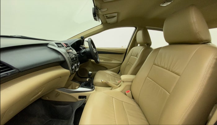 2013 Honda City 1.5L I-VTEC S MT, CNG, Manual, 71,088 km, Right Side Front Door Cabin