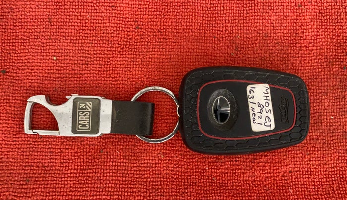 2021 Tata Harrier XZ PLUS 2.0L, Diesel, Manual, 55,232 km, Key Close Up