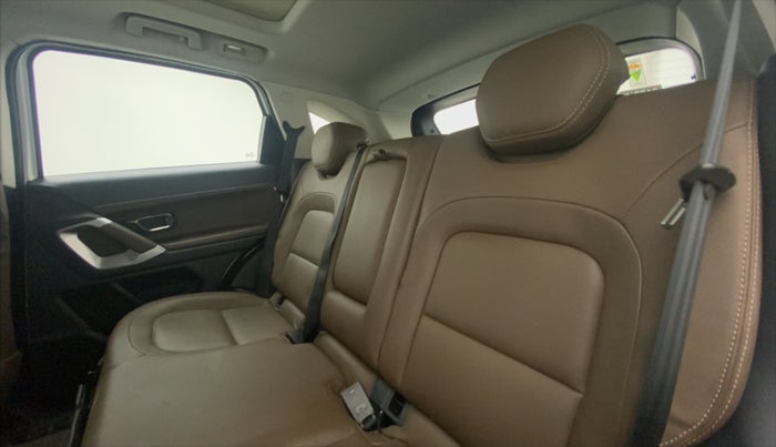 2021 Tata Harrier XZ PLUS 2.0L, Diesel, Manual, 55,232 km, Right Side Rear Door Cabin