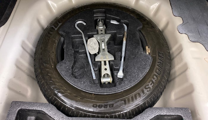 2015 Maruti Ciaz ZXI AMT, Petrol, Automatic, 90,118 km, Spare Tyre