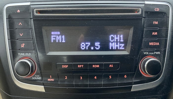 2015 Maruti Ciaz ZXI AMT, Petrol, Automatic, 90,118 km, Infotainment System