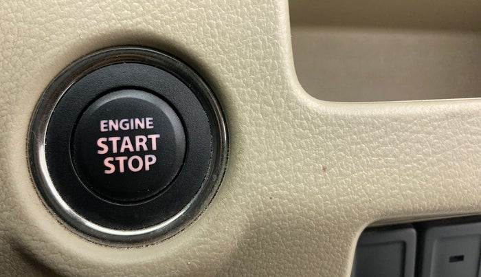 2015 Maruti Ciaz ZXI AMT, Petrol, Automatic, 90,118 km, Keyless Start/ Stop Button