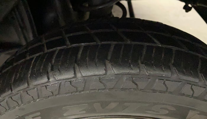 2013 Maruti Alto 800 LXI, Petrol, Manual, 39,801 km, Left Rear Tyre Tread