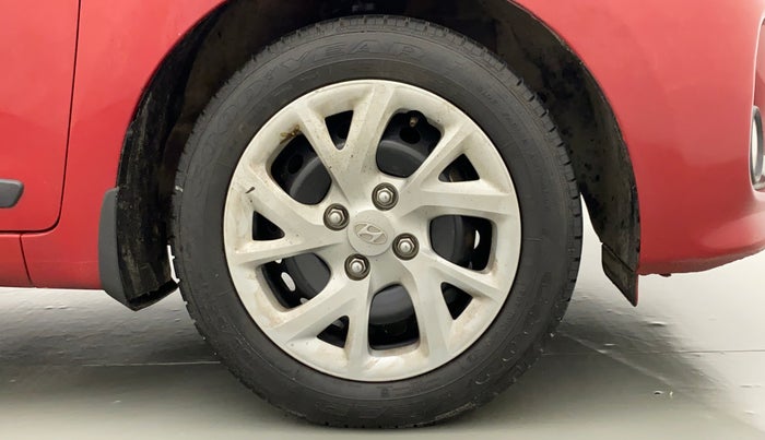 2019 Hyundai Grand i10 SPORTZ 1.2 KAPPA VTVT, CNG, Manual, 50,414 km, Right Front Wheel