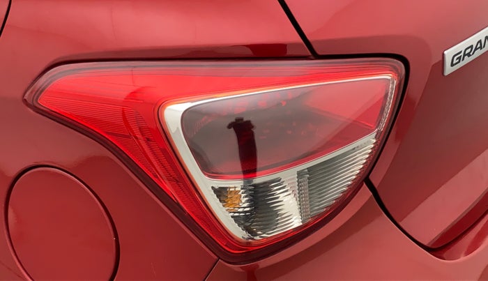 2019 Hyundai Grand i10 SPORTZ 1.2 KAPPA VTVT, CNG, Manual, 50,414 km, Left tail light - Minor scratches