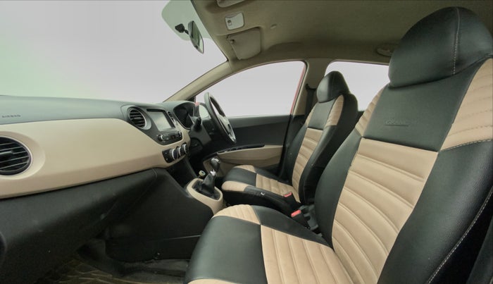 2019 Hyundai Grand i10 SPORTZ 1.2 KAPPA VTVT, CNG, Manual, 50,414 km, Right Side Front Door Cabin