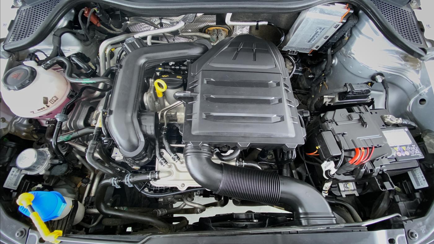 2021 Skoda Rapid 1.0 AMBITION TSI AT, Petrol, Automatic, 5,528 km, Open Bonet