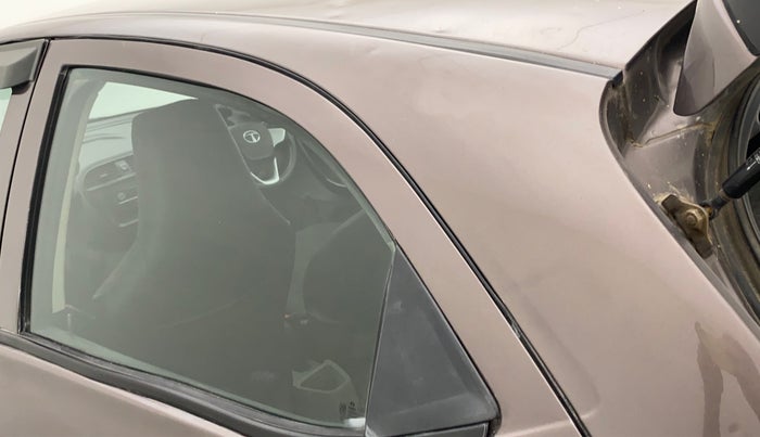 2017 Tata Tiago XE PETROL, Petrol, Manual, 43,483 km, Left C pillar - Slightly dented